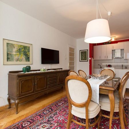Apartment Gloria SJJ Buitenkant foto
