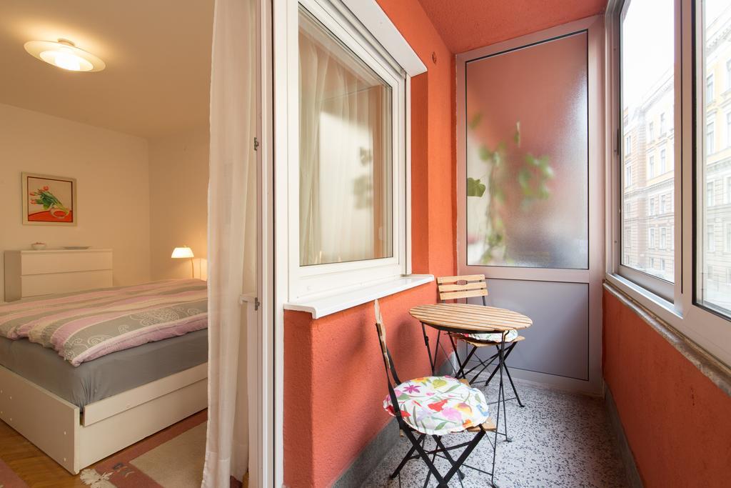 Apartment Gloria SJJ Buitenkant foto
