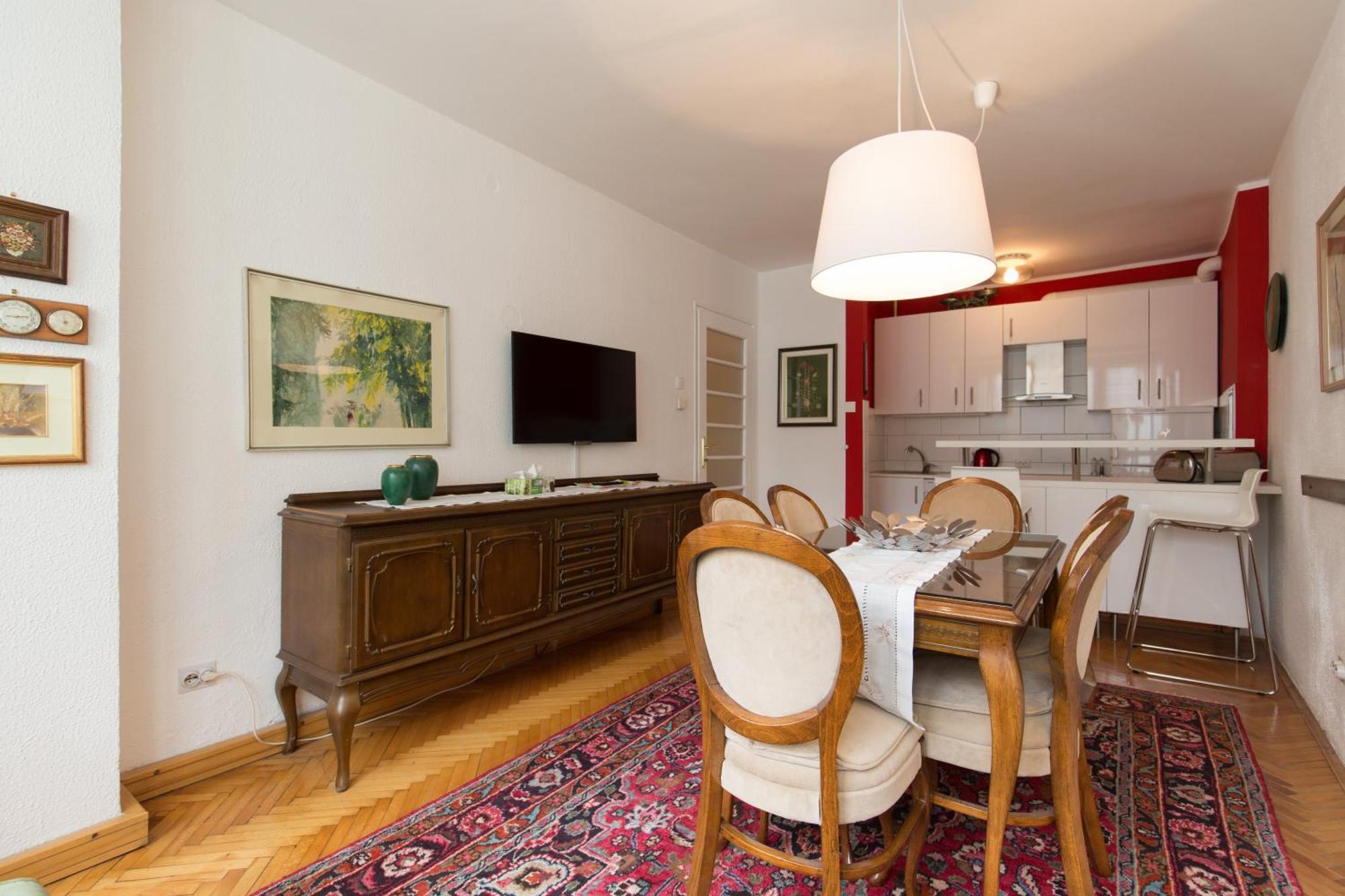 Apartment Gloria SJJ Buitenkant foto
